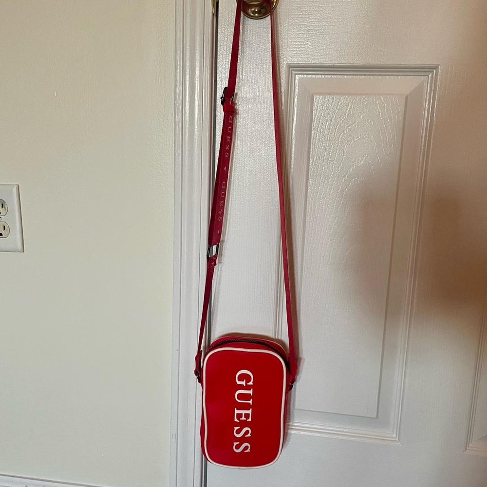 Guess Vibrant Red Shoulder Bag